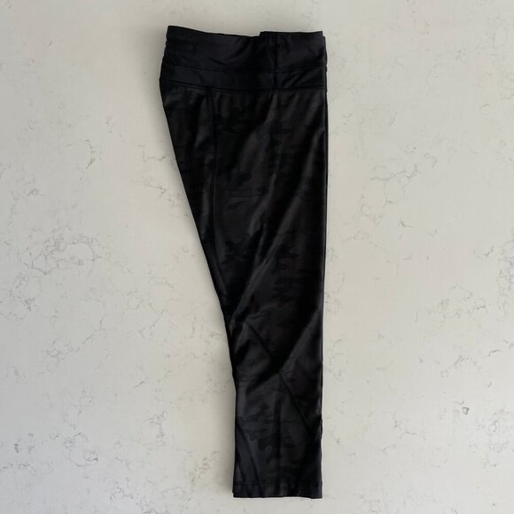 Lululemon Run: Inspire Crop II *All Full On Luxtreme Savasana Camo Leggings  6 - Picture 6 of 13